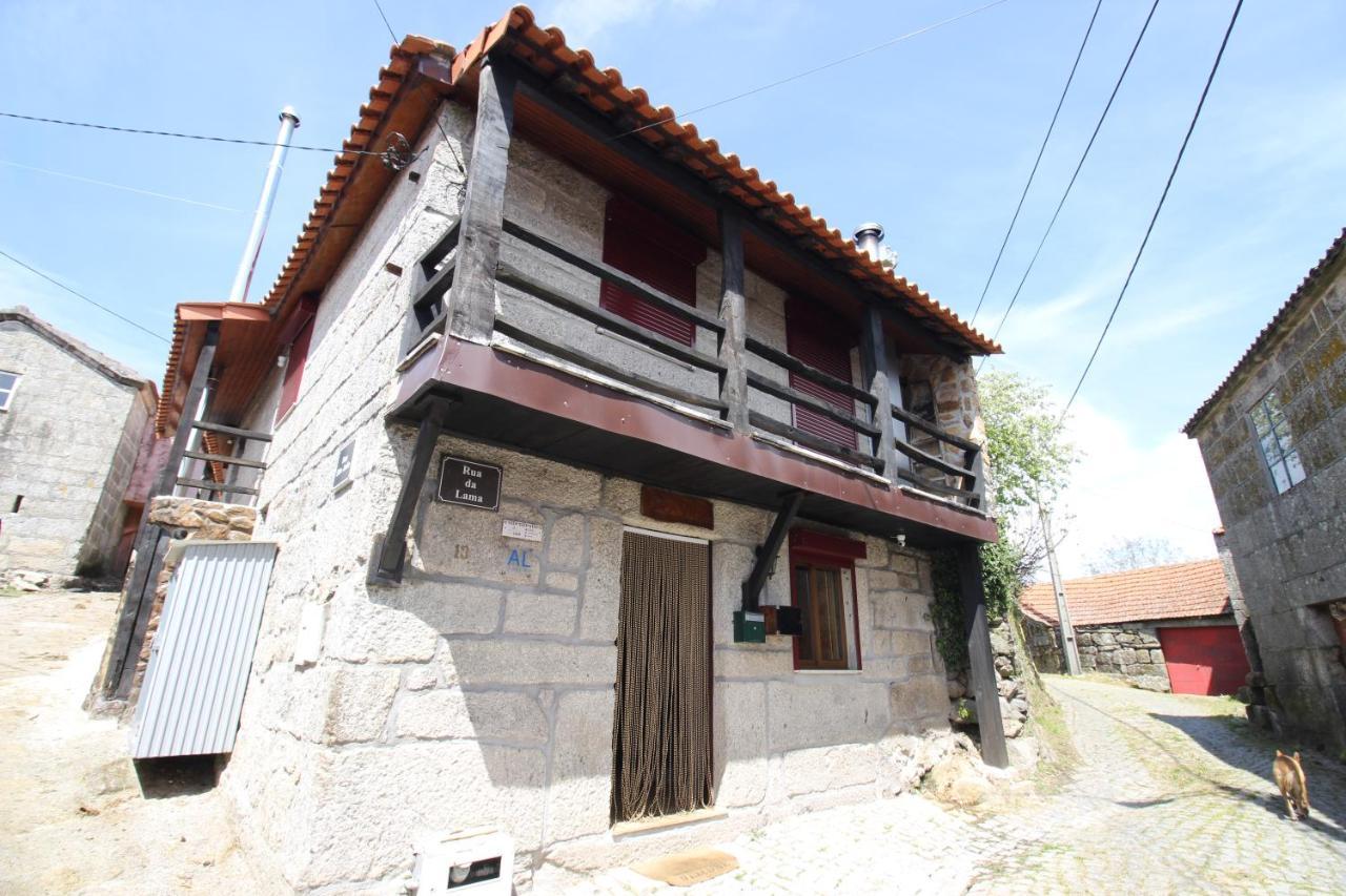 Hotel Casa Viade à Montalegre Extérieur photo