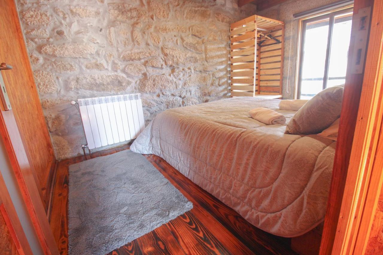 Hotel Casa Viade à Montalegre Extérieur photo